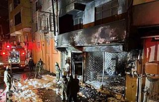 Sarıyer’de motosiklet tamirhanesi alev alev yandı:...