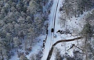 Sındırgı’da merkezde yağmur, yüksek kesimlerde...