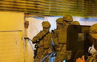 Sivas merkezli siber dolandırıcılık operasyonu,...