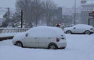 Sivas’ta sürücü kursu sınavlarına kar engeli