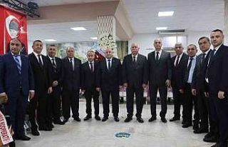 Şoförler Odası’nda 5. kez güven tazeleyen Özmeriç,...