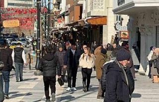 Soğuk havalar da turistleri durdurmadı: Diyarbakır...