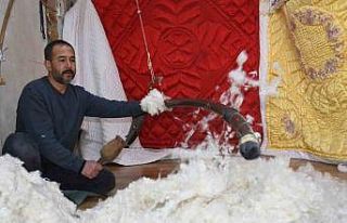 Son hallaçlar, teknolojiye direniyor