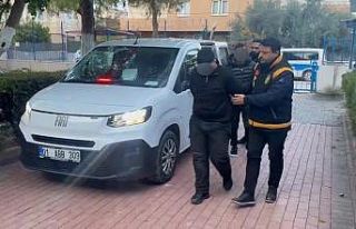 Taşlı saldırıyı iş yeri sahibi oğluna yaptırmış