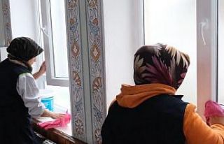 Tavşanlı’da camilerde temizlik çalışmaları