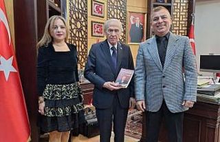 Terörsüz Türkiye sürecini anlatan ilk akademik...