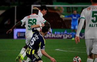 Trendyol Süper Lig: Corendon Alanyaspor: 2 - Fenerbahçe:...