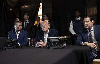 Trump, Venezuela’ya yönelik saldırıları izlediği...