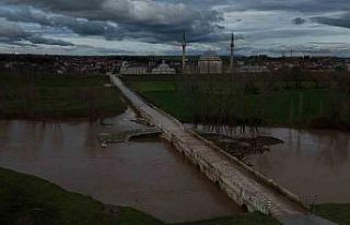 Tunca Nehri alarm veriyor: Tarım arazileri sular...