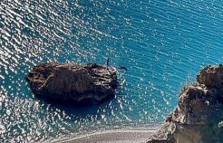 Türkiye kar tatilindeyken Antalya’da öğrenciler...