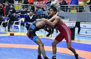 U17 Güreş Grup Müsabakaları, Yozgat’ta tamamlandı