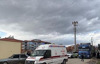 Üç tekerlekli elektrikli bisiklet devrildi: 1 yaralı