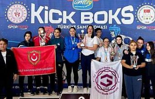 Üniversitelerarası Kick Boks Türkiye Şampiyonası’nda...