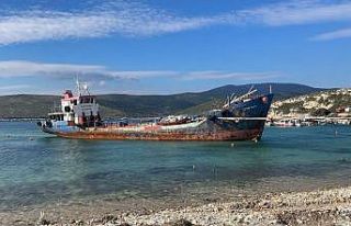Urla’daki hurda geminin sahipleri hakkında işlem...
