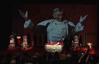 Usta tiyatrocu Haldun Dormen için Harbiye’de tören...