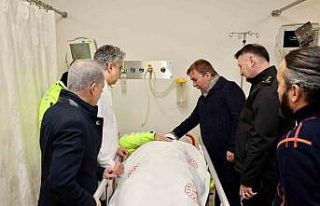 Vali Aydoğdu’dan yaralı polis memurlarına hastane...