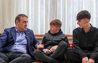 Vali Sözer’den Çocuk Evleri Sitesi ve huzurevini...