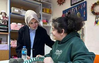 Vali Sözer’in eşi Zeynep Sözer’den engelli...