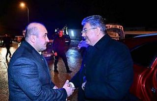 Vali Yılmaz’dan vefat eden Öztürk’ün ailesine...