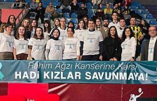 Voleybol maçında anlamlı çağrı: Rahim ağzı...