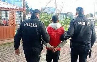 Yakalanan cezaevi firarisi kendini astı