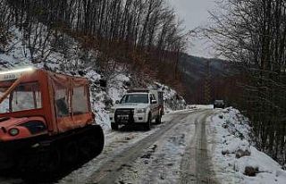 Yalova’da araçlarında mahsur kalan 35 kişi kurtarıldı
