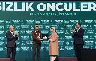 Yeşilay Erzurum Şubesi’ne anlamlı ödül