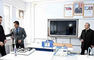 Yükümlülerin temizlediği lisenin fiziki imkânları...