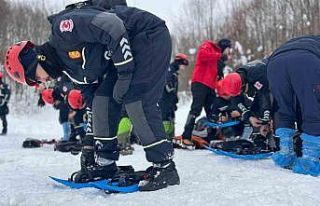 Zorlu kış şartlarında kurtarma tatbikatı