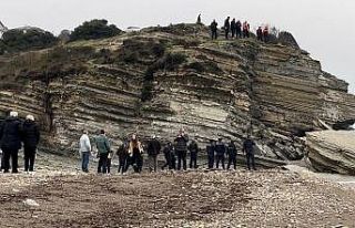 3 gündür kayıp olan kadın kayalıklarda ölü...
