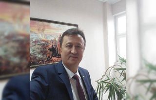 4 gün sonra emekli olacağı için arkadaşlarıyla...