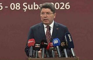Adalet Bakanı Tunç: "Demokratik anayasa ile...