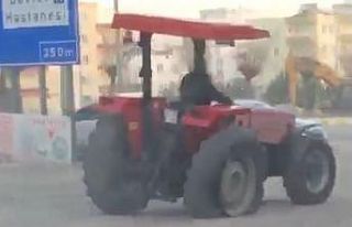 Adıyaman’da şaşkına çeviren görüntü: Traktör...