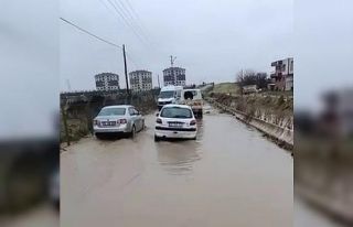 Adıyaman’da yol göle döndü
