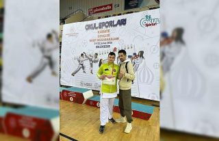 Afyonkarahisarlı genç karateci Türkiye final bileti...