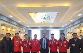 Ağrı Spor Lisesi öğrencilerinden Türkiye şampiyonasında...