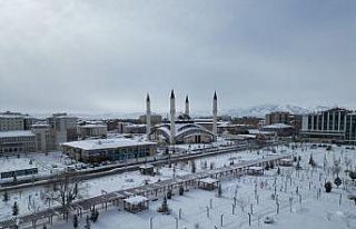 Ağrı’da kar sonrası kartpostallık görüntüler...