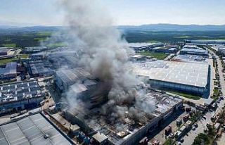 Akhisar Kaymakamı Can’dan fabrika yangınına ilişkin...
