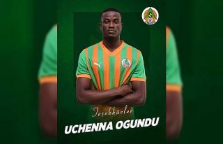 Alanyasporlu Ogundu Augsburg’a transfer oldu