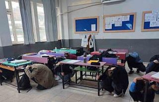 Antalya’da gerçeğini aratmayan deprem ve yangın...