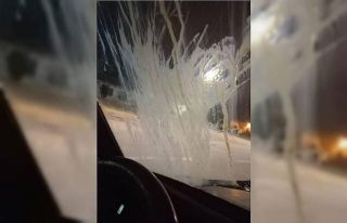 Araçlara ve binalara yumurta frlatan çocuklar vatandaşı...