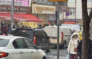 Arnavutköy’de kar yağışı etkili olmaya devam...