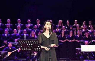 Aşık Mahzuni türkülerle anıldı