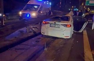 Ataşehir’de makas kazası : 2 hafif yaralı