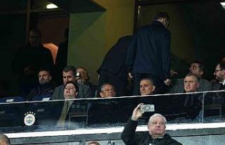 Bakan Bak, Fenerbahçe-Nottingham Forest maçını...