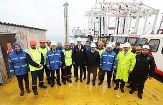 Bakan Bayraktar: "Günlük 200 milyon metreküplük...