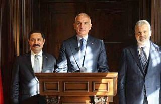 Bakan Ersoy: "11 ilimizde başlattığımız...