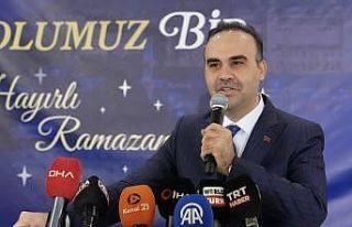 Bakan Kacır: "Türk milleti mührünü gökyüzüne...