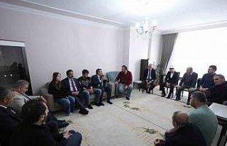 Bakan Tekin’den taziye ziyareti