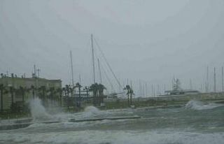 Balıkçılara "fırtına" uyarısı